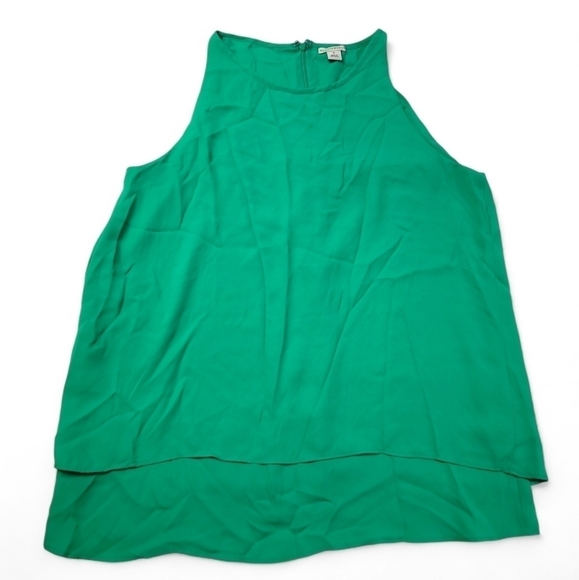 Mercer & Madison Flowy Split Back Tank - Picture 1 of 3